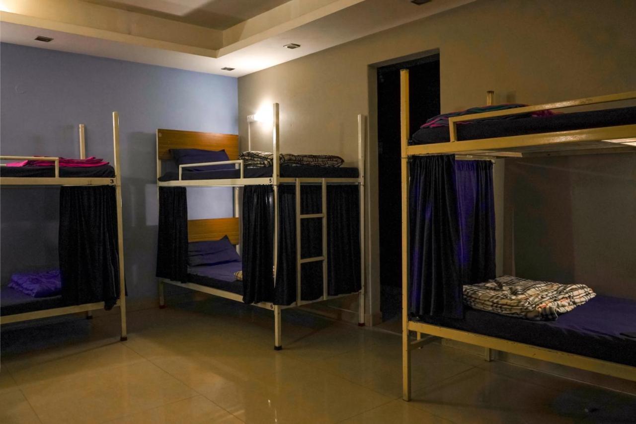 Amigosindia Hostel New Delhi Exterior photo